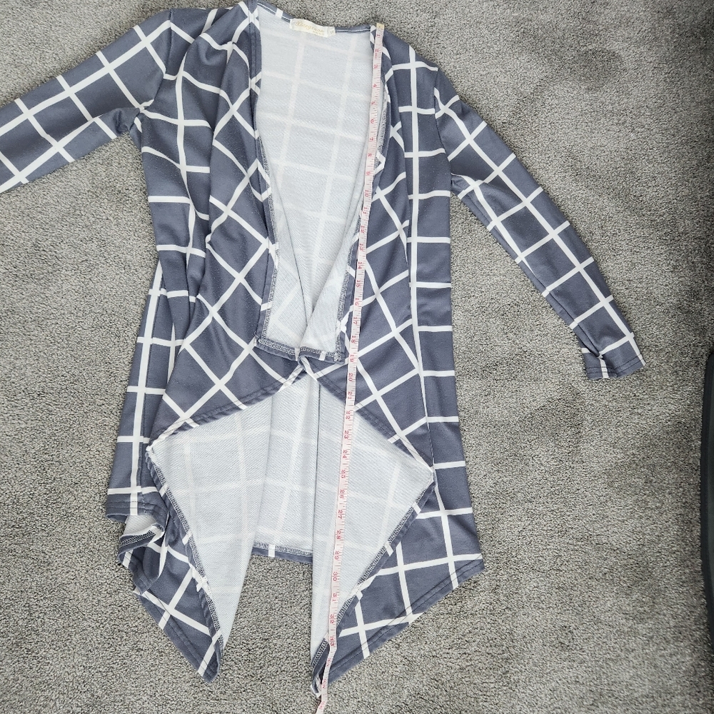 * Drape Front Cardigan - Picture 7 of 9